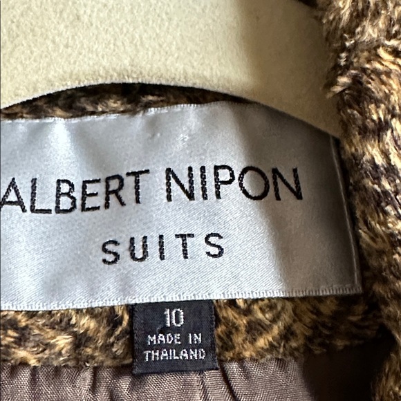 Albert Nipon Faux Fur Jacket - Picture 2 of 10